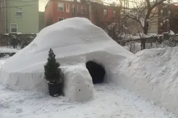 Dude bouwt een super chille iglo en verhuurt hem via Airbnb