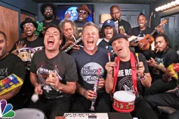 Metallica speelt Enter Sandman op kinderinstrumenten met Jimmy Fallon