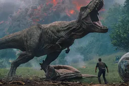 Skelet uit Jurassic Park is voor een monsterlijk bedrag onder de hamer gegaan