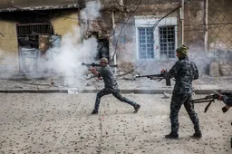 Indrukwekkende fotoserie van de strijd tegen IS