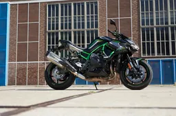 200 pk sterke Kawasaki Z H2 geeft nieuwe dimensie aan het begrip snelheid