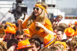 Met dit geniale Heineken-shirt is je Koningsdag pas écht compleet!