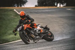 Jij kan de eerste Nederlandse berijder zijn van de vette KTM 790 Duke