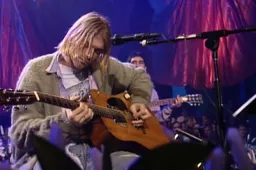 Kurt Cobain's MTV Unplugged-gitaar voor recordbedrag geveild