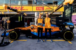 Levensgrote LEGO McLaren Formule 1 racewagen onthuld tijdens de Australische Grand Prix