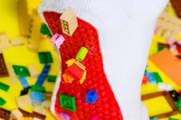 Deze sok beschermt jouw voet voor altijd tegen los slingerende LEGO-blokjes