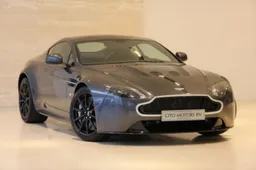 Gekkenhuis door verkoop Aston Martin V12 Vantage S van Max Verstappen