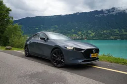 Op zoek naar de mooiste plekjes van Europa tijdens roadtrip met de Mazda 3