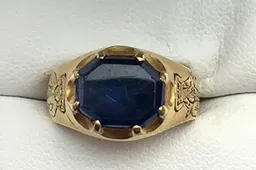 Dief slikt voor meer dan een miljoen euro aan sieraden in