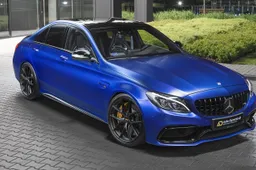 910 pk pompen uit een Mercedes-AMG C 63 S, dat kan gewoon