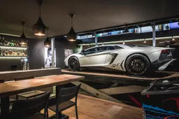 Nederlander bouwt dikste mancave ooit voor z’n Lamborghini