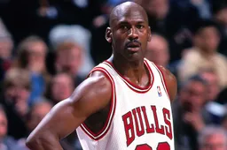 Rookie Card van basketballegende Michael Jordan gaat voor een monsterlijk bedrag onder de hamer