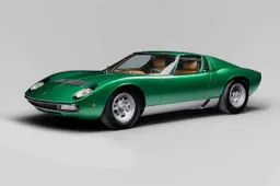 Lamborghini restaureert Miura SV tot een parel van een klassieker