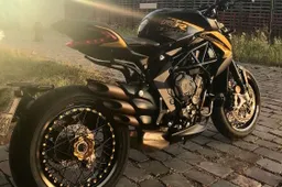 MV Agusta Dragster 800RR komt zo uit je dromen gereden