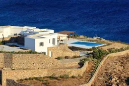 Dit Griekse vakantiehuisje is perfect voor een poolparty