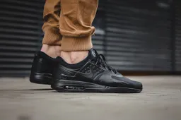 Nike komt met gruwelijke driedubbel zwarte Air Max Zero’s