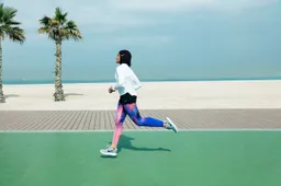 Nike introduceert sporthoofddoek voor vrouwelijke moslim atleten