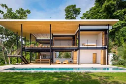 Dit droomhuis is de perfecte mix tussen moderne architectuur en de natuur