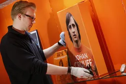 Johan Cruijff geëerd op nieuwe tentoonstelling Oranje
