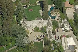 De Playboy Mansion is verkocht voor een duizelingwekkend bedrag