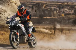 De KTM's 790 Adventure 2024: een portemonneevriendelijke krachtpatser met geavanceerde technologie