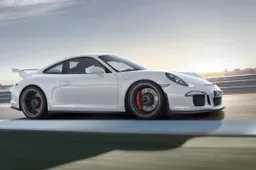 Puissant rijke zakenman zet negentien Porsche 911 GT3'tjes op Marktplaats