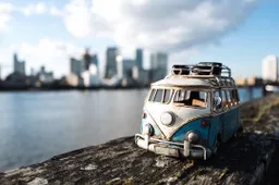 Fotograaf verkent de wereld met miniatuurauto’s - en het is geweldig