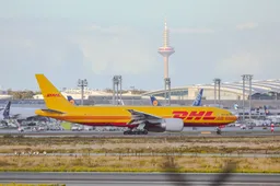 Jouw pakketjes zullen wat later aankomen vanwege een door midden gebroken DHL vliegtuig