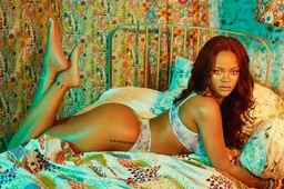 Rihanna showt wat ze in huis heeft voor haar nieuwe lingeriecollectie