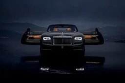 Vallende sterren kijken in de Rolls Royce Wraith Luminary Collection