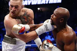 Mayweather pakt McGregor in 10e ronde na technische KO