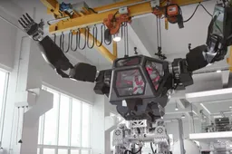 Koreanen laten films en games werkelijkheid worden door dit gigantische robotpak