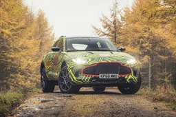 Aston Martin toont beelden van de z’n eerste SUV ooit genaamd de DBX