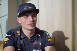 We babbelden met Max Verstappen over zijn taakstraf, DB11 en favoriete teamgenoot