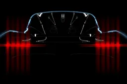 Aston Martin verrast met aankondiging van derde hypercar
