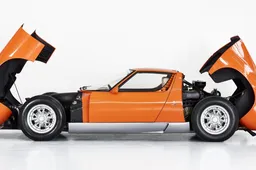 Grootste ster uit The Italian Job teruggevonden en gerestaureerd: Lamborghini Miura