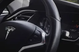 Elon Musk verrast door eindeloze mogelijkheden van zelfsturende auto's