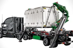Met dit lijpe LEGO Technic-bouwpakket maak je twee werkende Mack Trucks