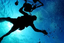 Ontsnap uit deze 18 meter diepe onderwater escaperoom