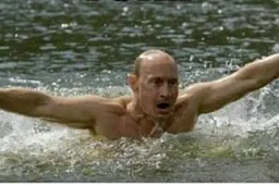 Vladimir Poetin werd gisteren 67 jaar en dat vieren wij met zijn meest opmerkelijke gifjes