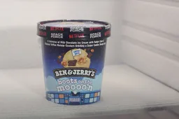 Nieuwe smaak van Ben & Jerry's staat in het teken van de Netflix comedy Space Force