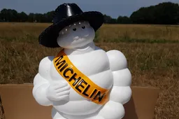 Michelin zoekt een motorrijder om door Frankrijk te cruisen