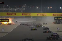 Bekijk hier de bizarre beelden van de snoeiharde crash van Romain Grosjean