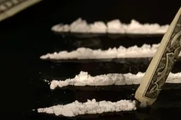 Hoe komt het dat cocaïne 150.000 dollar per kilo waard is?
