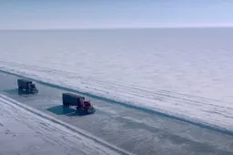 Trailer 'The Ice Road' met Liam Neeson is een serieuze ijsbreker