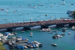 Zurich Street Parade is het grootste technofeest ter wereld