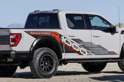 De VelociRaptoR 1000 is de ultieme offroad supertruck van Ford