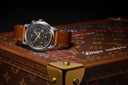 Louis Vuitton en Akrivia droppen de gruwelijke LVRR-01 Chronographe à Sonnerie