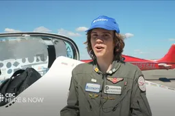 17-jarige baas vliegt in zijn eentje de wereld rond en pakt zuslief haar record af