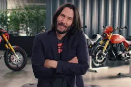 Keanu Reeves showt zijn indrukwekkende collectie motoren